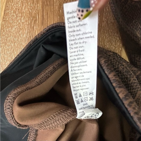 Spanx Faux Leather Brown Snakeskin Leggings Animal Print Pants XS - Picture 9 of 11